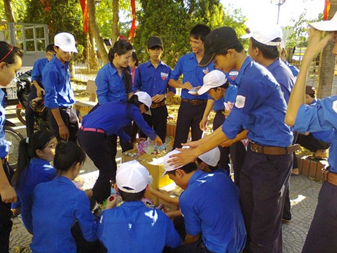 Ngày xuân trên quê em - ảnh 1